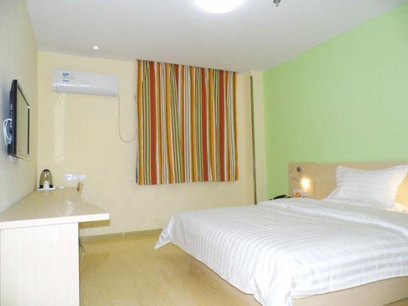 7Days Inn Qingdao Development Zone Jinshatan Extérieur photo