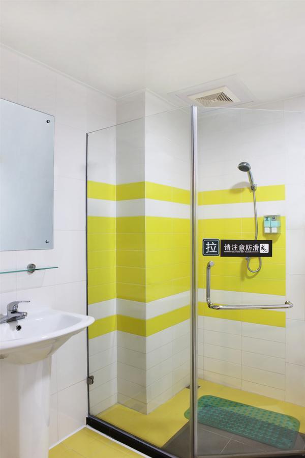7Days Inn Qingdao Development Zone Jinshatan Chambre photo