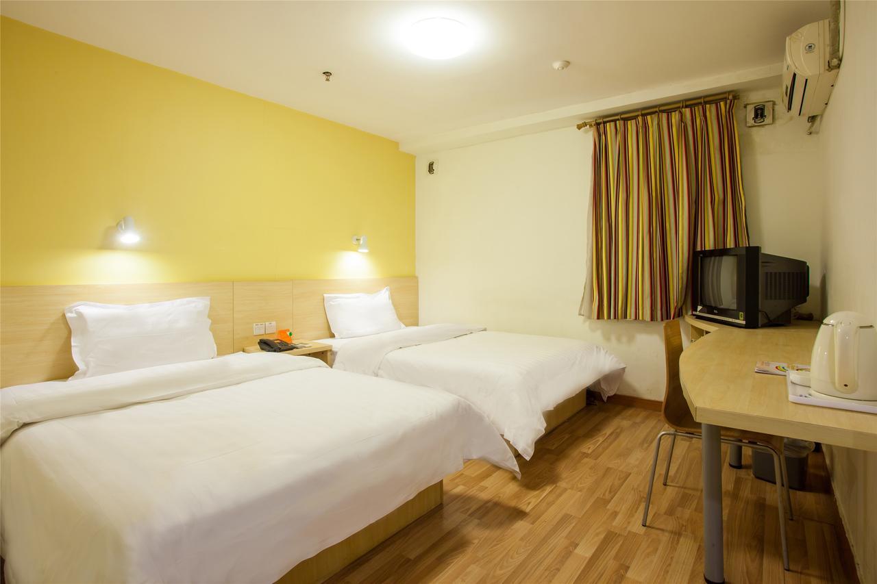 7Days Inn Qingdao Development Zone Jinshatan Chambre photo